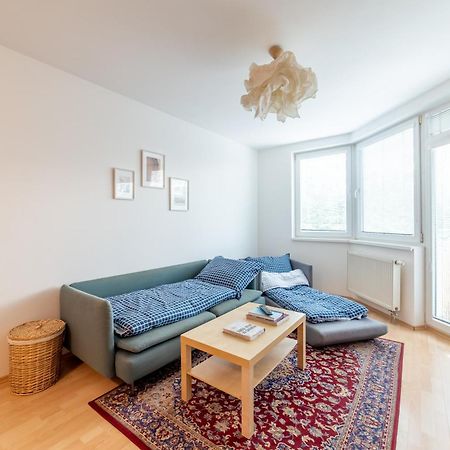 Grape Apartment Bratislava Esterno foto
