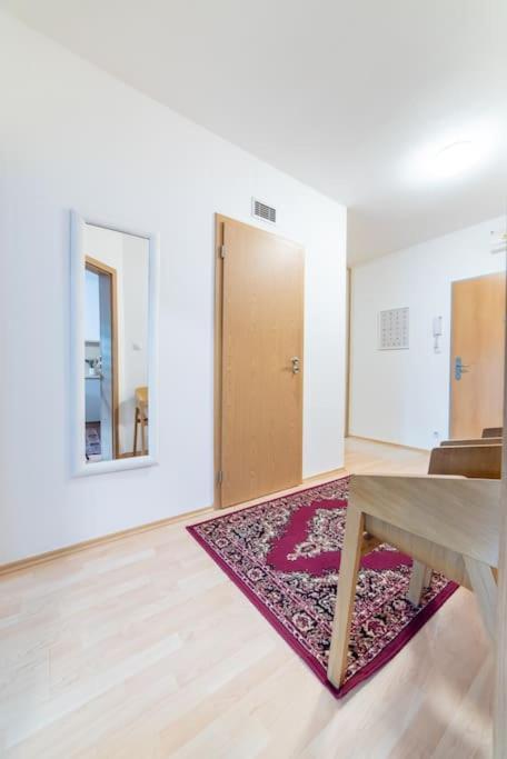 Grape Apartment Bratislava Esterno foto