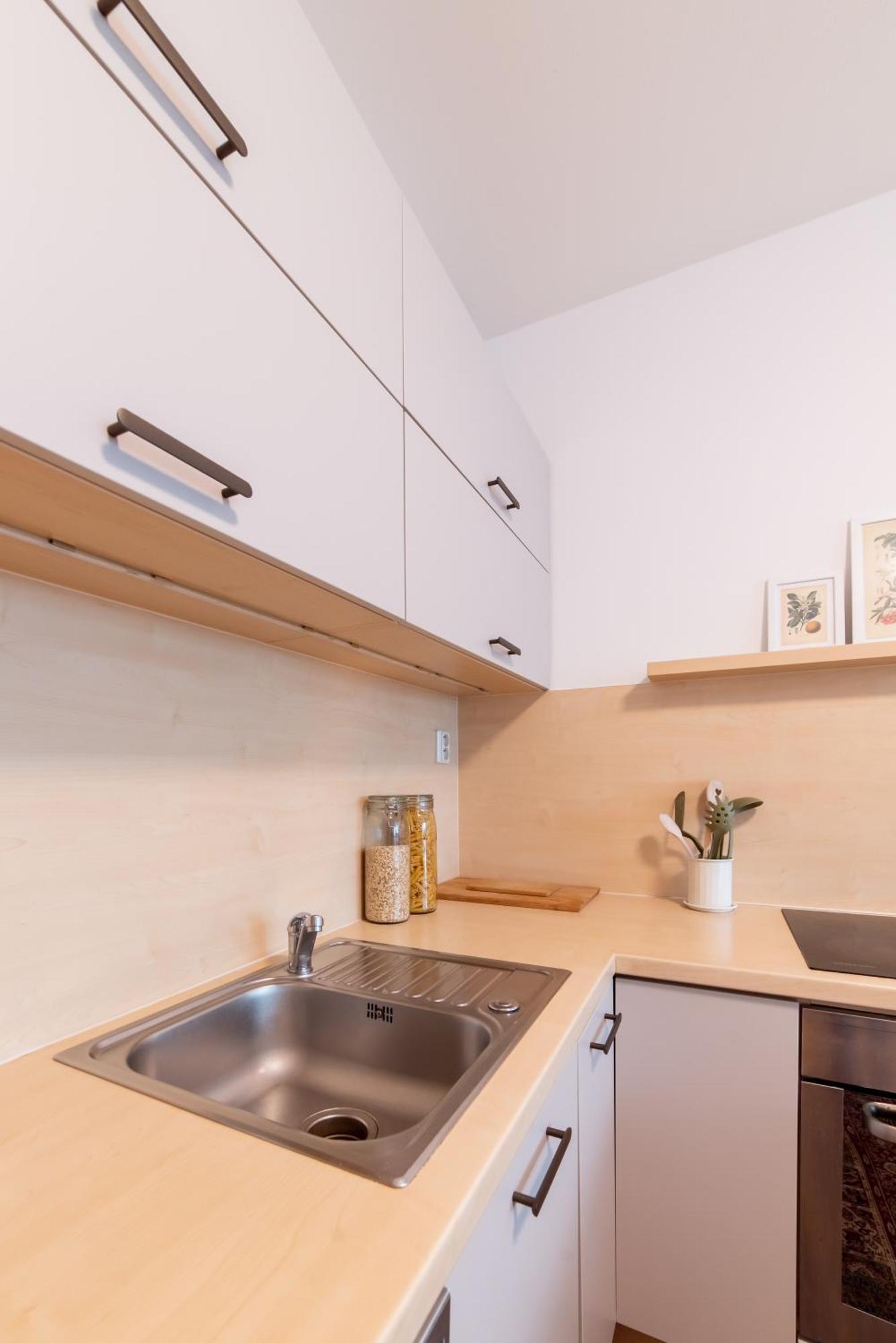 Grape Apartment Bratislava Esterno foto